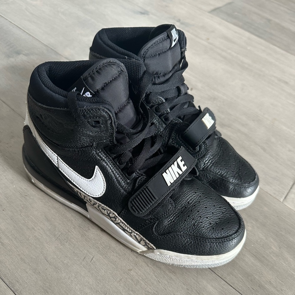 2018 Air Jordan Legacy 312 GS 'Black Cement' sz 7